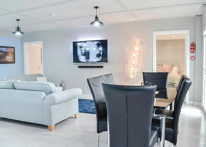 3 Ladyknowe - Uk39969